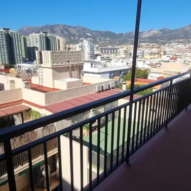 Продажа апартаментов на среднем этаже в Fuengirola