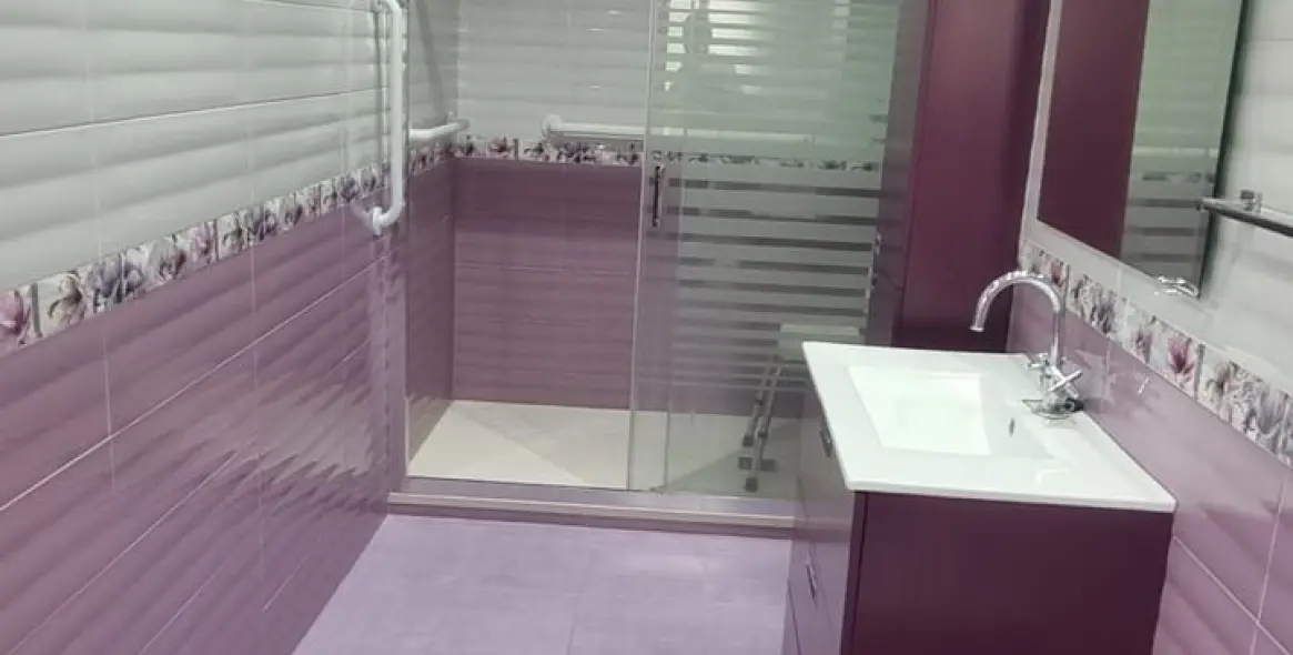 Sale of middle floor apartment in Fuengirola 14