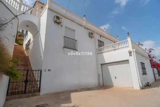 Image 7 thumb