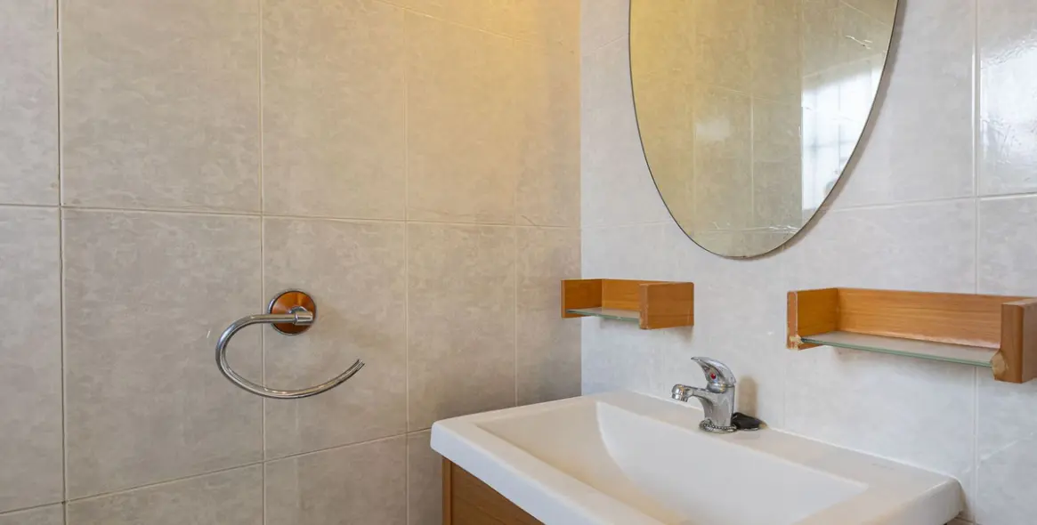 Sale of townhouse in Marbella (district Marbella) 5