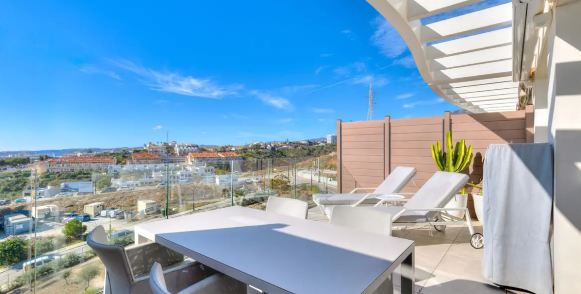 Sale of penthouse in Fuengirola 19