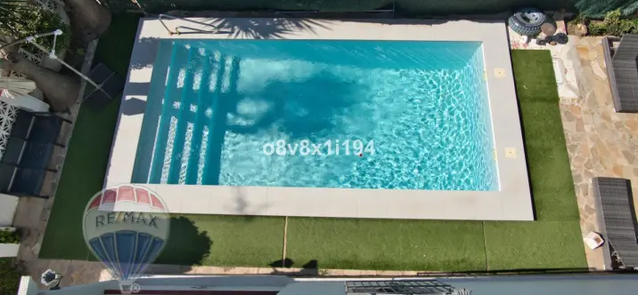 Sale of detached villa in Cotomar 0