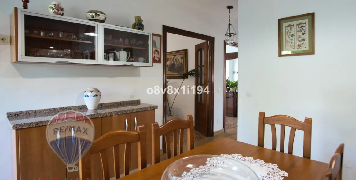 Sale of detached villa in Cotomar 17