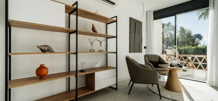 Таунхаус R5242147 2