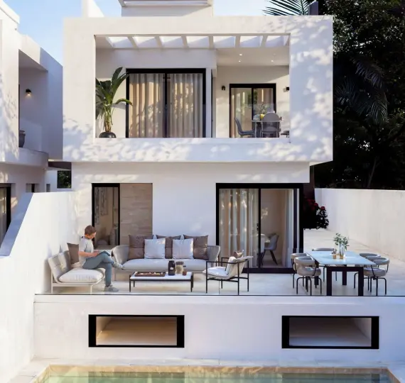 Detached villa R5243881