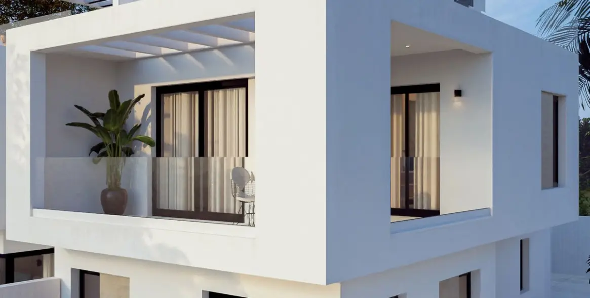 Sale of detached villa in Costa del Sol East 5