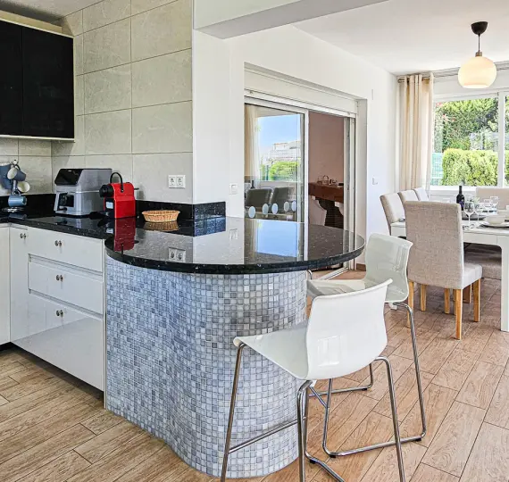 Venta de villa independiente en Riviera del Sol