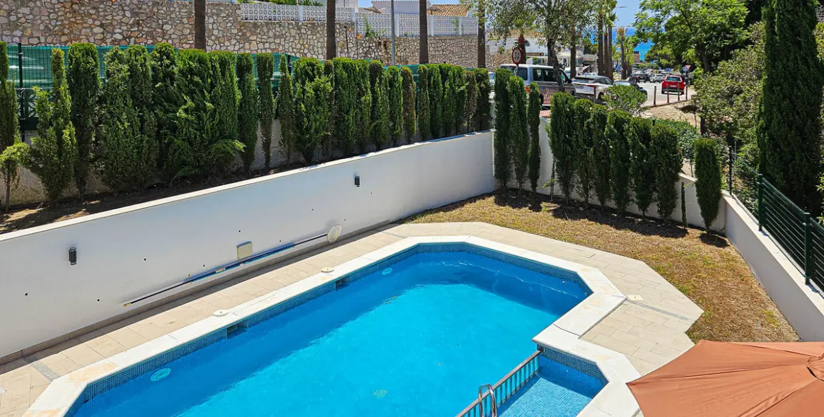 Продажа  отдельно стоящей виллы в Riviera del Sol 19