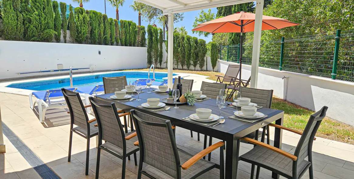 Продажа  отдельно стоящей виллы в Riviera del Sol 20