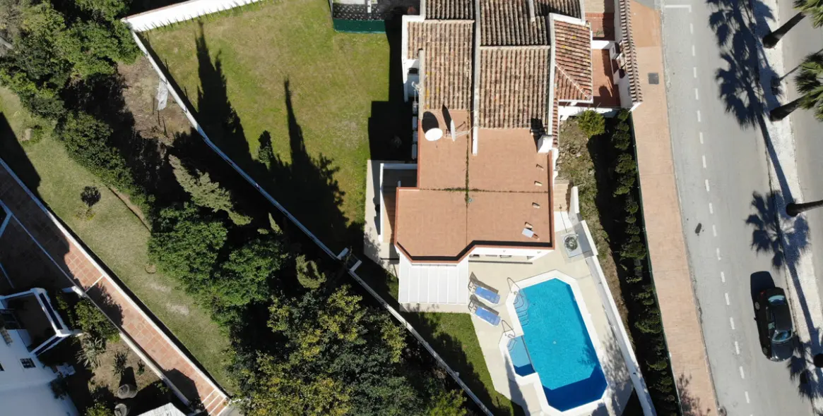 Sale of detached villa in Riviera del Sol 24