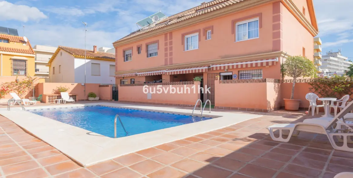 Venta de casa pareada en Fuengirola 4