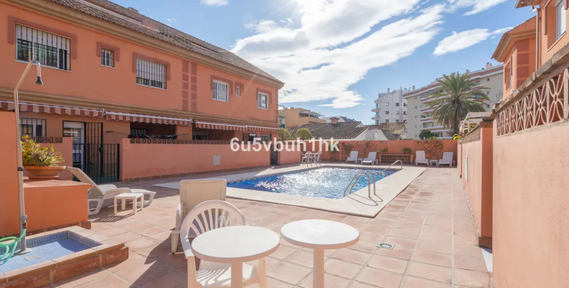 Venta de casa pareada en Fuengirola 5