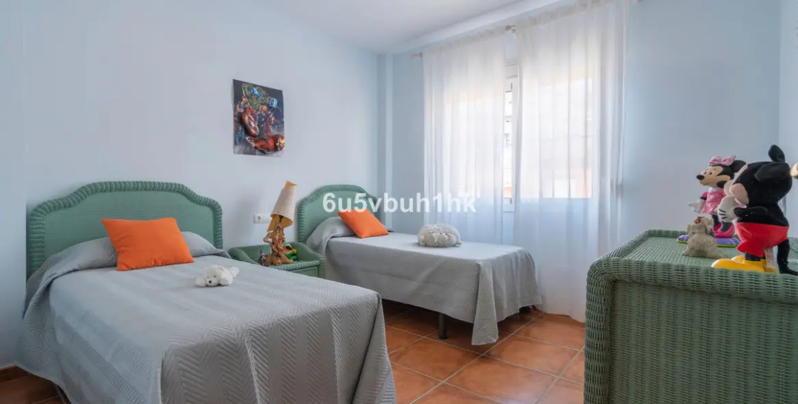 Sale of semi-detached house in Fuengirola 24