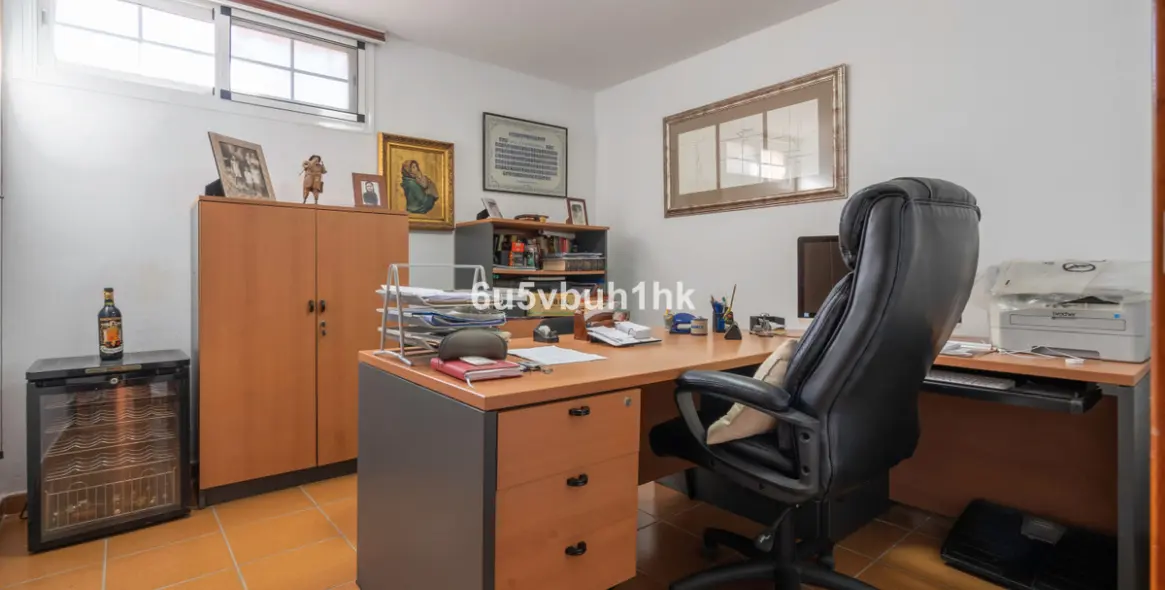 Sale of semi-detached house in Fuengirola 33