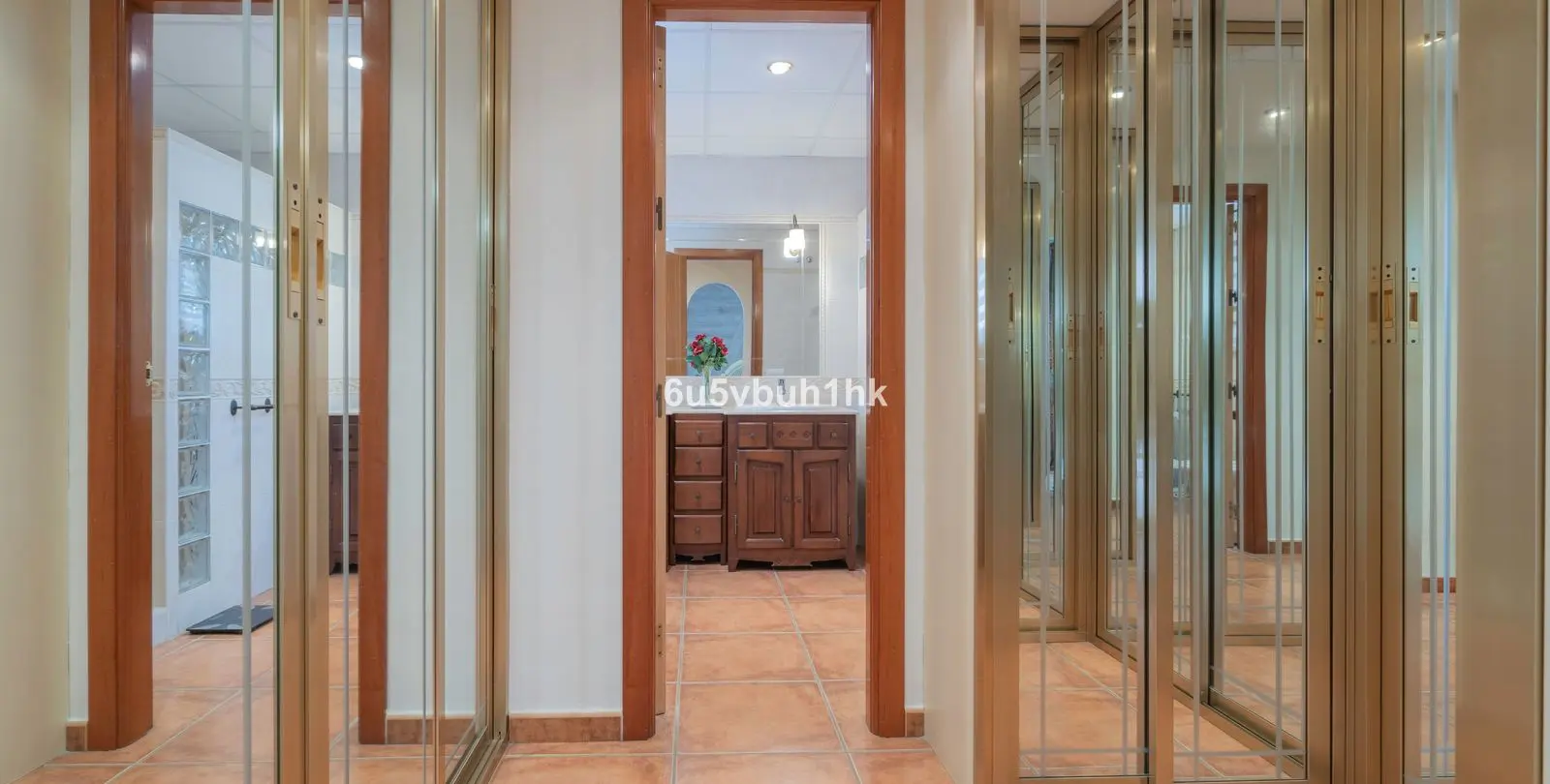 Sale of semi-detached house in Fuengirola 18