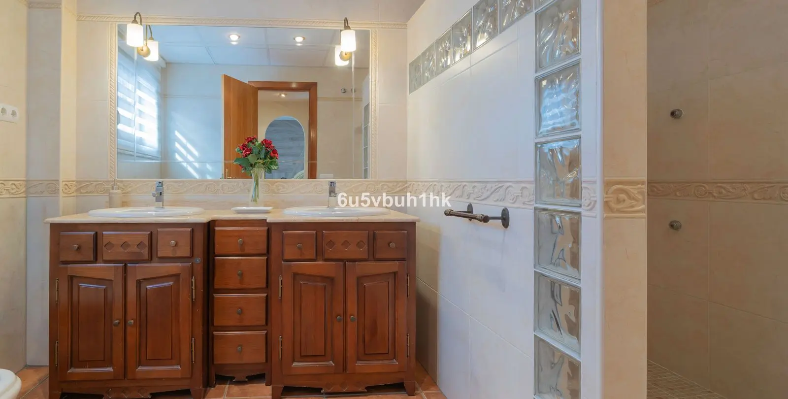 Sale of semi-detached house in Fuengirola 19
