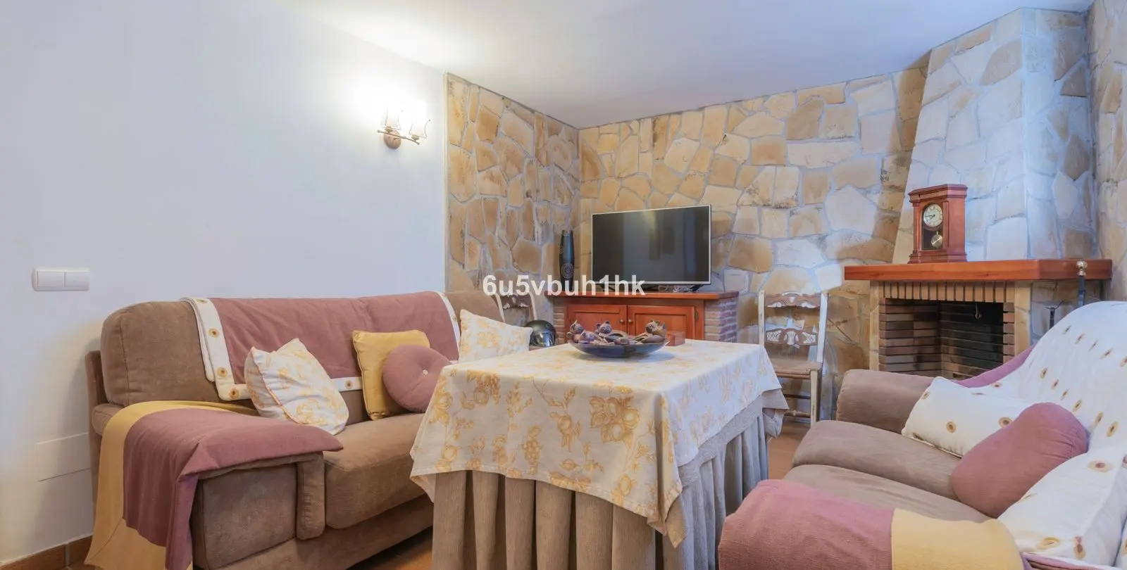 Sale of semi-detached house in Fuengirola 32