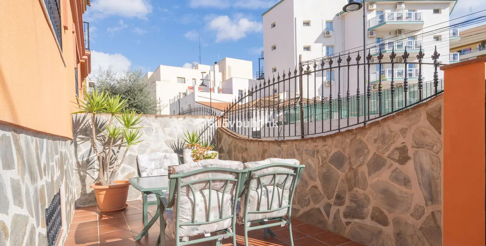 Продажа дома на две семьи в Fuengirola 40