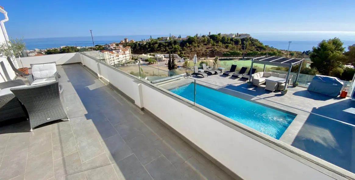 Sale of detached villa in Benalmadena Pueblo 17