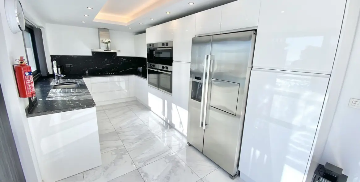 Sale of detached villa in Benalmadena Pueblo 8