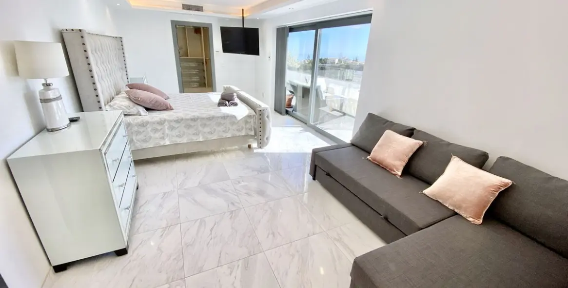 Sale of detached villa in Benalmadena Pueblo 13