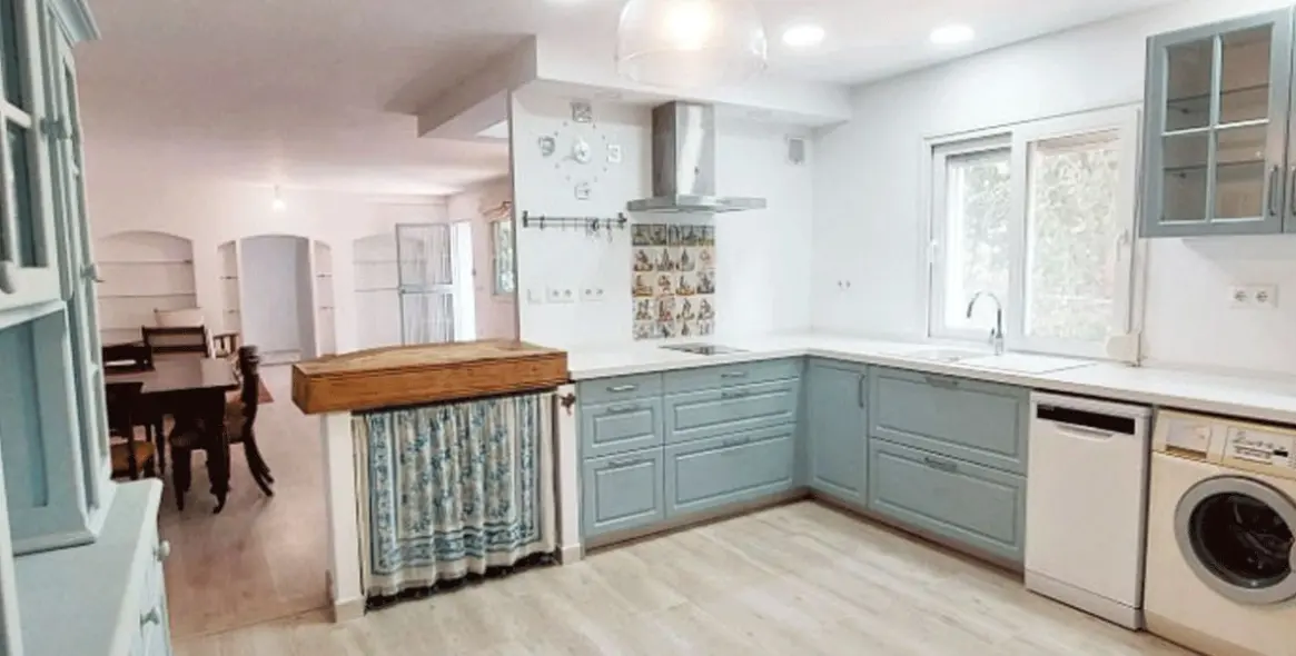 Sale of detached villa in Benalmadena Costa 4