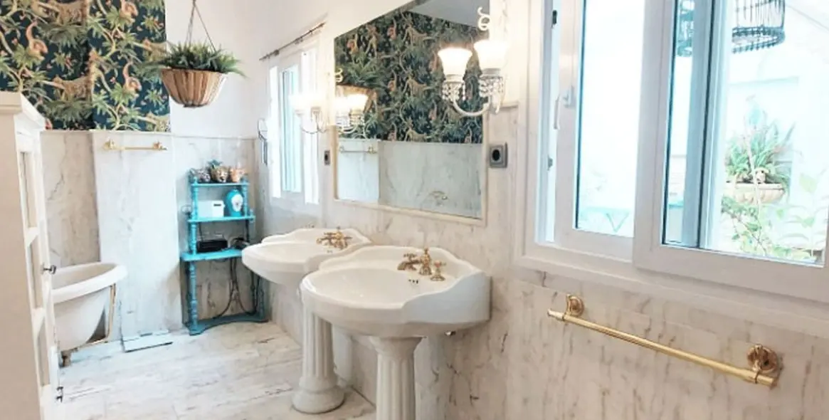 Sale of detached villa in Benalmadena Costa 12