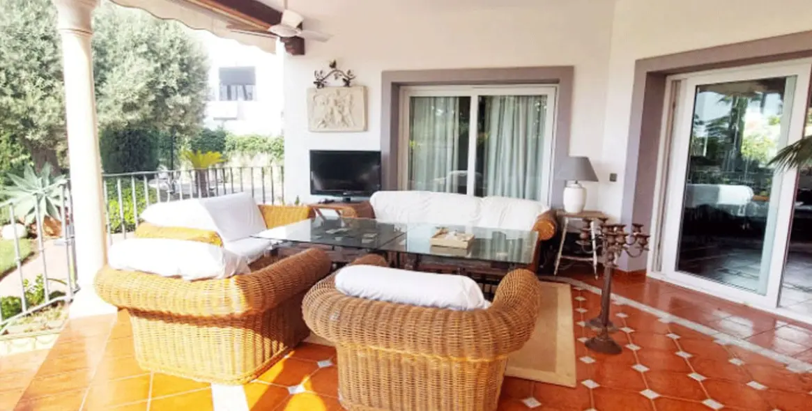 Sale of detached villa in Benalmadena Costa 31