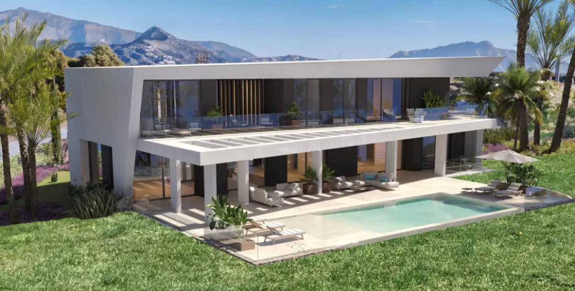 Sale of detached villa in Guadalmina Baja 2