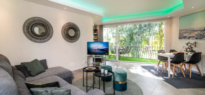 Middle floor apartment R5242297 0