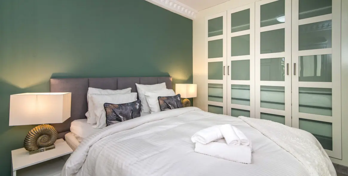 Long-term rent of middle floor apartment in Marbella (district Puerto Banús) 5