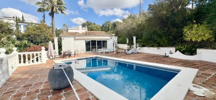 Долгосрочная аренда  отдельно стоящей виллы в El Rosario 0