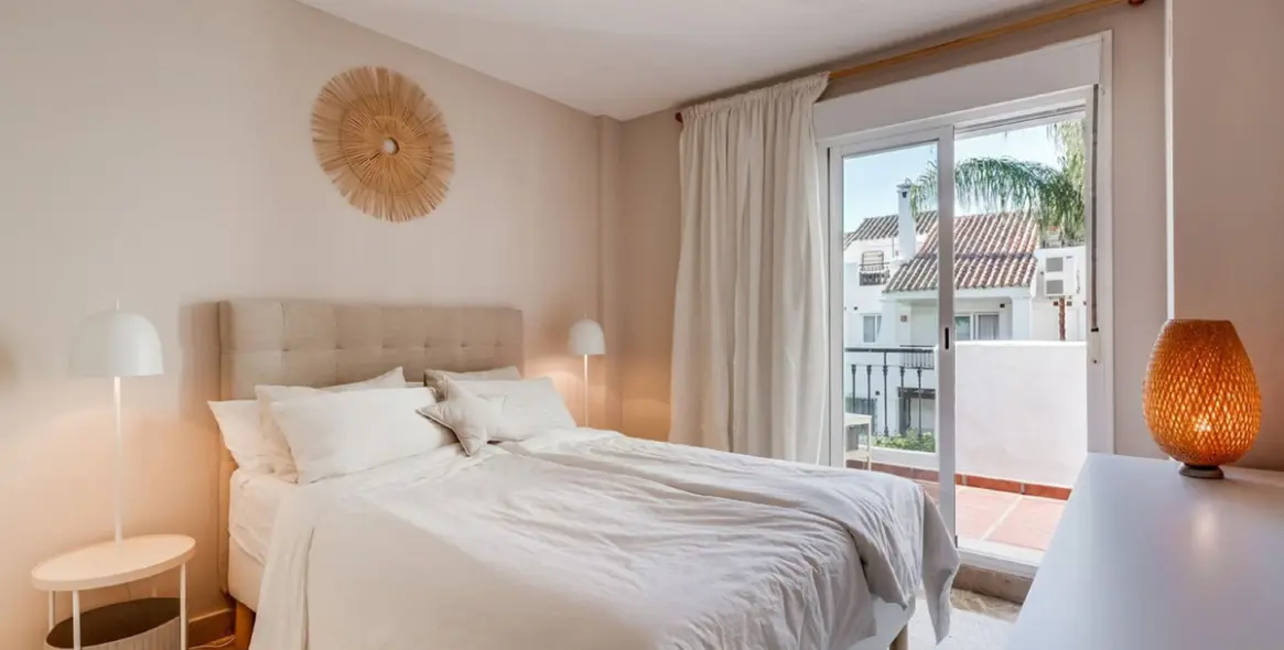 Продажа таунхауса в Nueva Andalucía 13