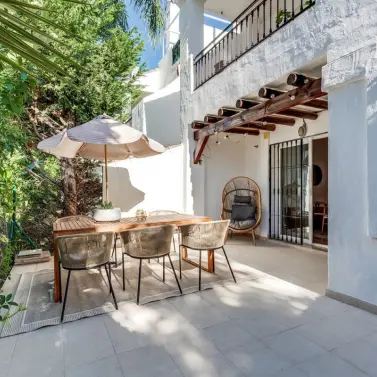 Venta de adosado en Nueva Andalucía