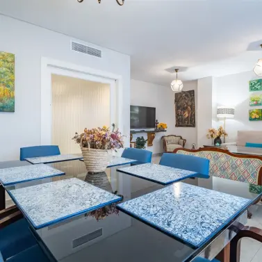 Sale of middle floor apartment in Malagueta
