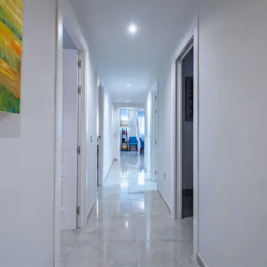 Sale of middle floor apartment in Malagueta