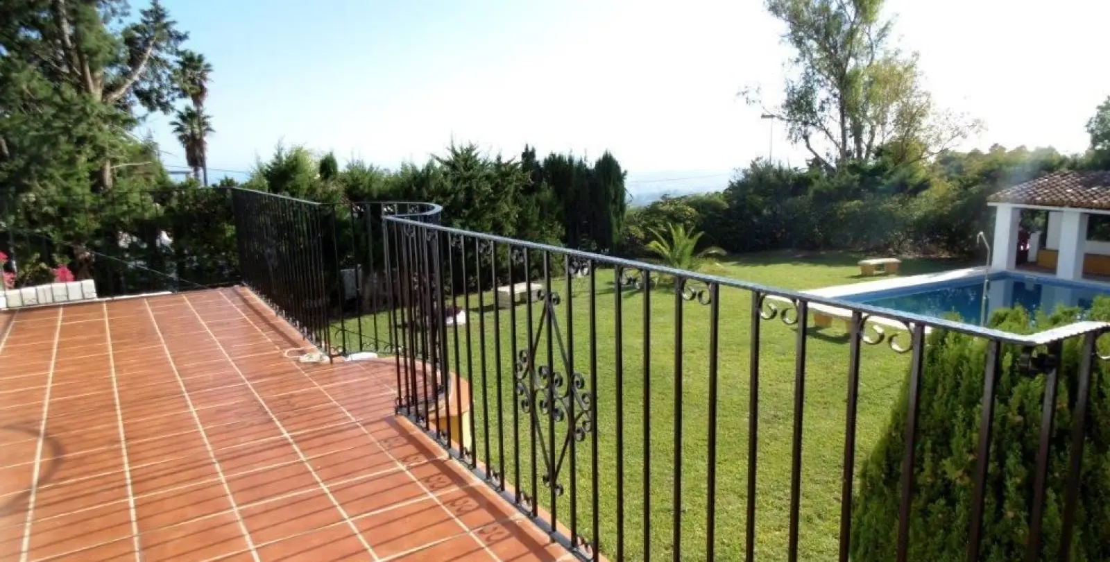 Sale of detached villa in Mijas 1