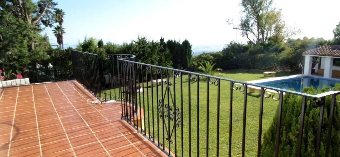 Sale of detached villa in Mijas 0