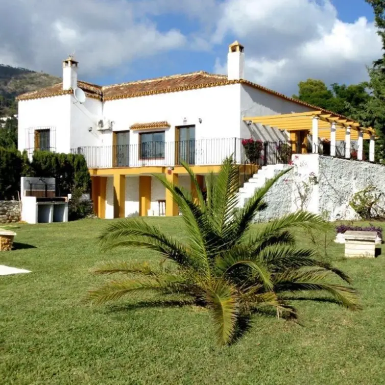 Sale of detached villa in Mijas