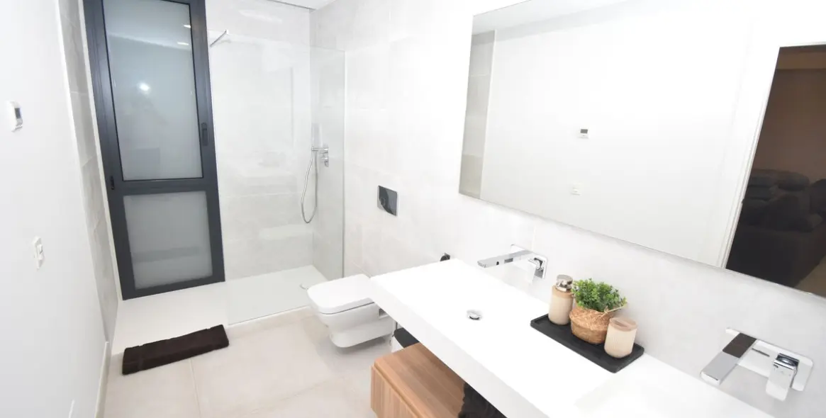 Sale of townhouse in Mijas Costa 14