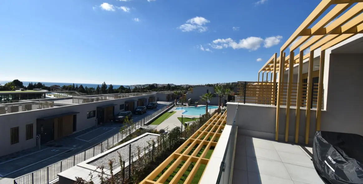 Sale of townhouse in Mijas Costa 27
