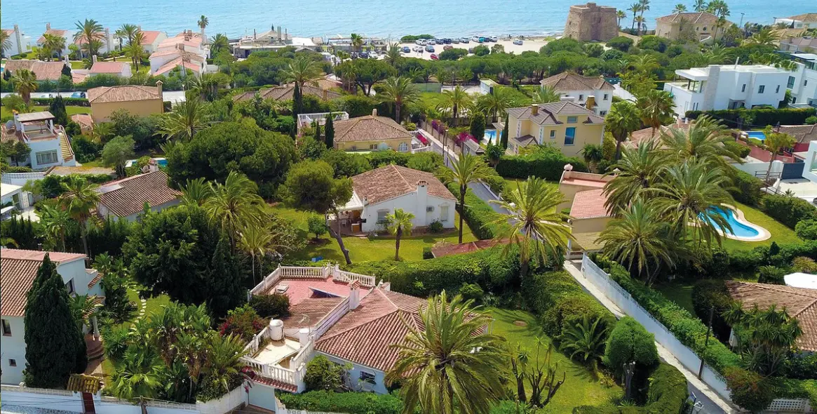 Sale of detached villa in Marbella East (district Marbesa) 7