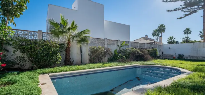 Detached villa R5243773 3