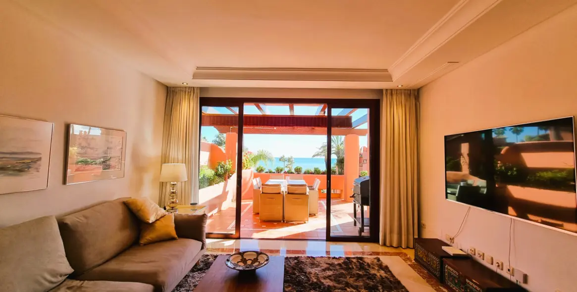 Sale of middle floor apartment in Estepona (district Estepona) 6