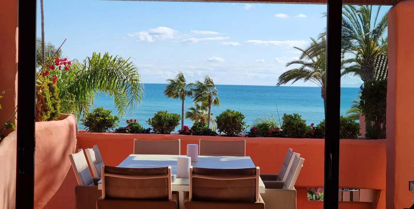 Продажа апартаментов на среднем этаже в Estepona 4