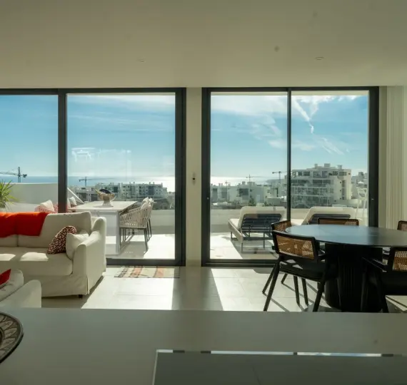 Penthouse R5237035