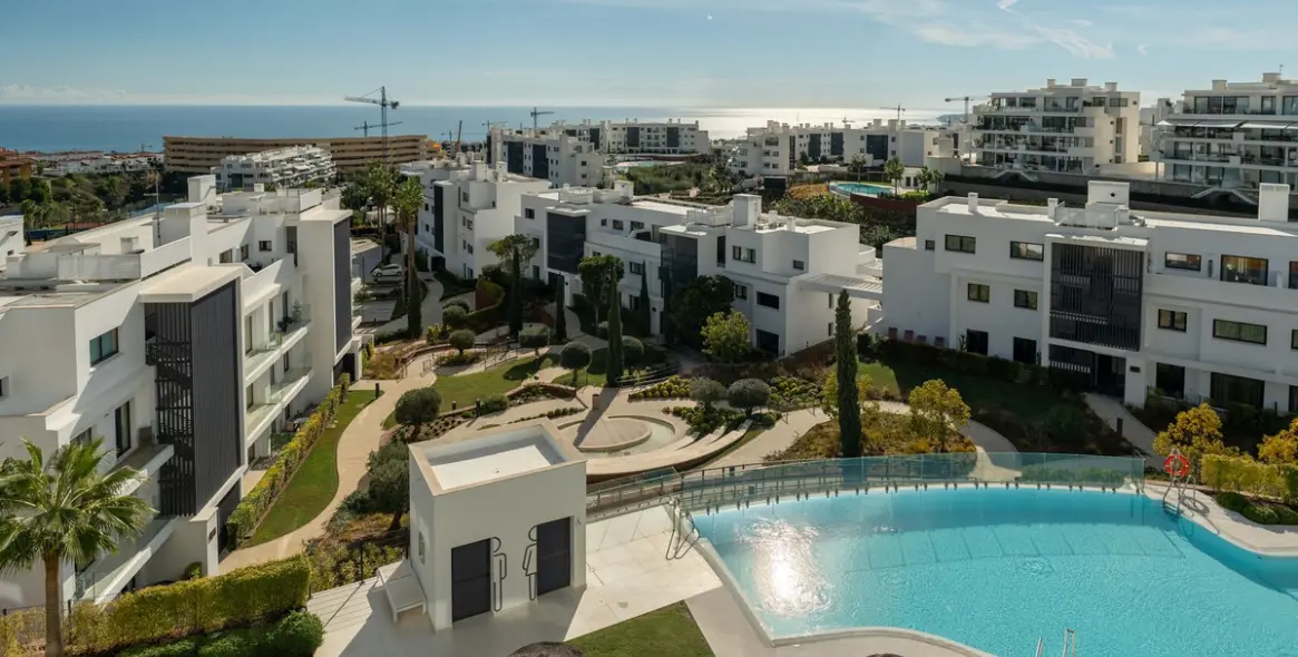 Sale of penthouse in Fuengirola 13