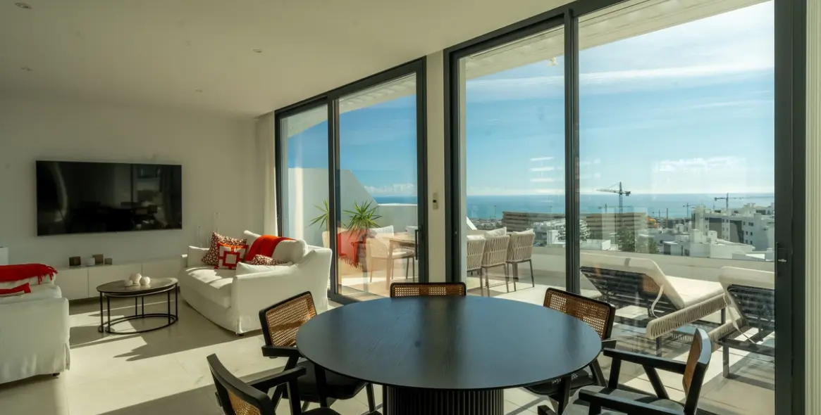Sale of penthouse in Fuengirola 23