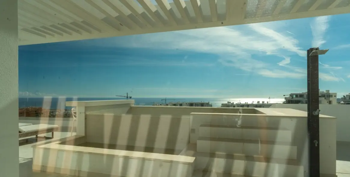 Sale of penthouse in Fuengirola 28