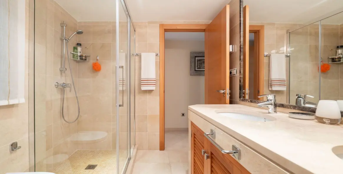 Venta de villa independiente en Los Arqueros 29